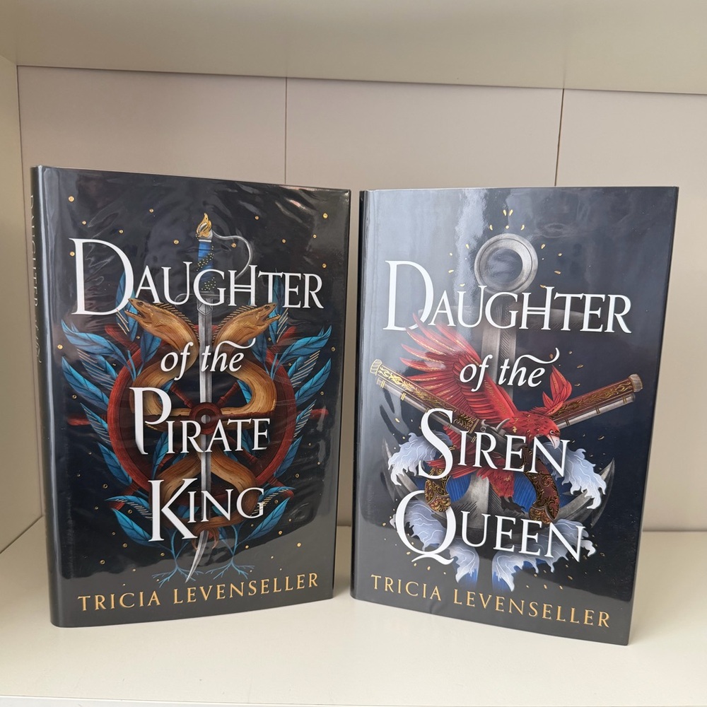 Daughter of the Pirate King and Siren Queen **Fairyloot ed.